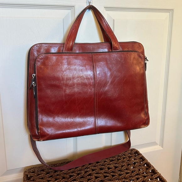 Fossil vintage red leather messenger bag laptop bag briefcase, includes key - Picture 1 of 8